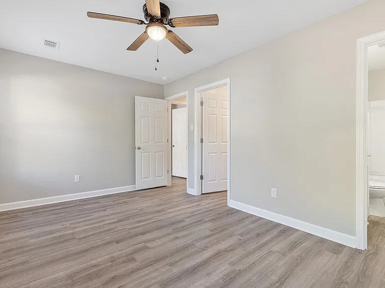 108 Pulaski Dr — Photo 9