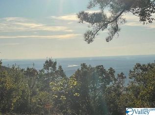 5124 Willow Dr SE, Huntsville, AL 35803