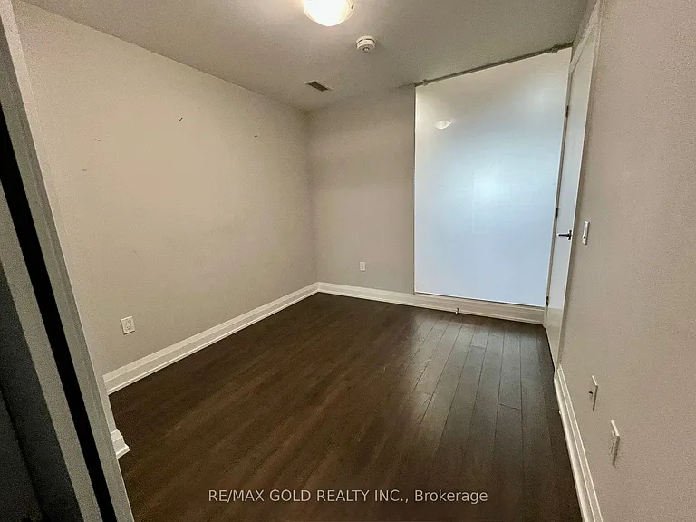 4800 Highway 7 #815 — Photo 10
