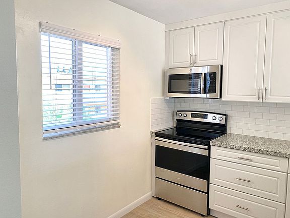 4th image of 7830 Camino Real #K-410