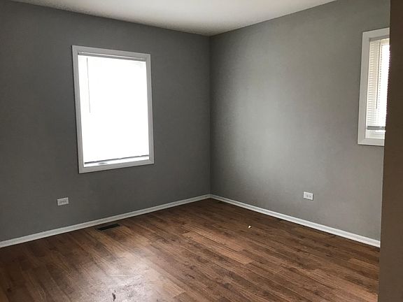4th image of 4346 Whitehall Ln