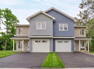 378 Woodstock Rd #A, Fredericton, NB E3B2J1