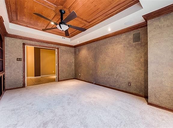 4th image of 6407 Jersey Ln