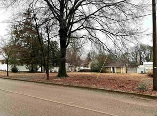 920 Exchange St, Union City, TN 38261