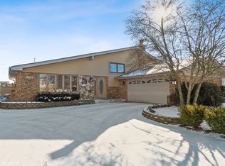 14023 Sea Biscuit Ct, Orland Park, IL 60467