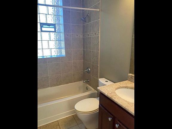 5th image of 1316 N Bell Ave APT 2R