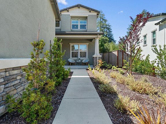 2nd image of 104 Village Ln