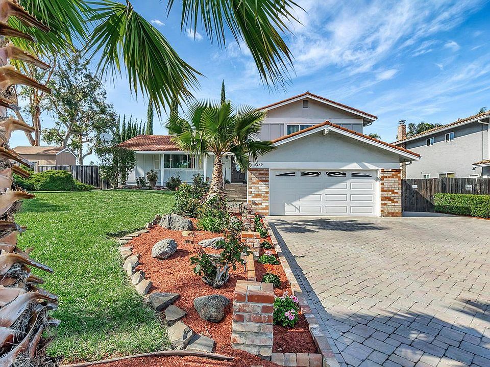 1st image of 2459 Escalonia Ct