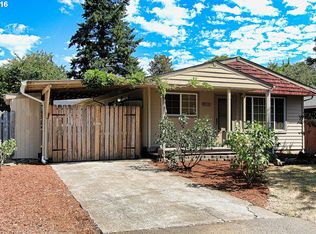 7103 SE Sherrett St, Portland, OR 97206