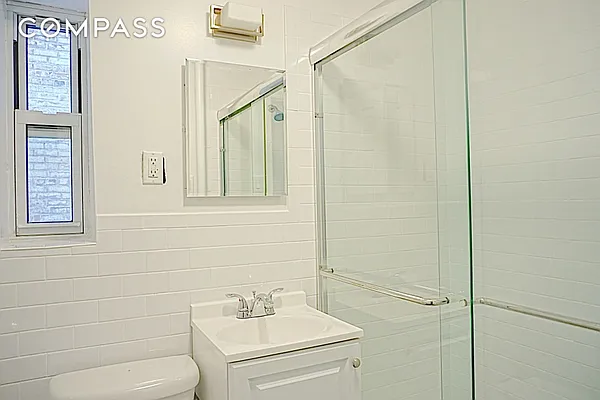 Rented by Compass | media 13