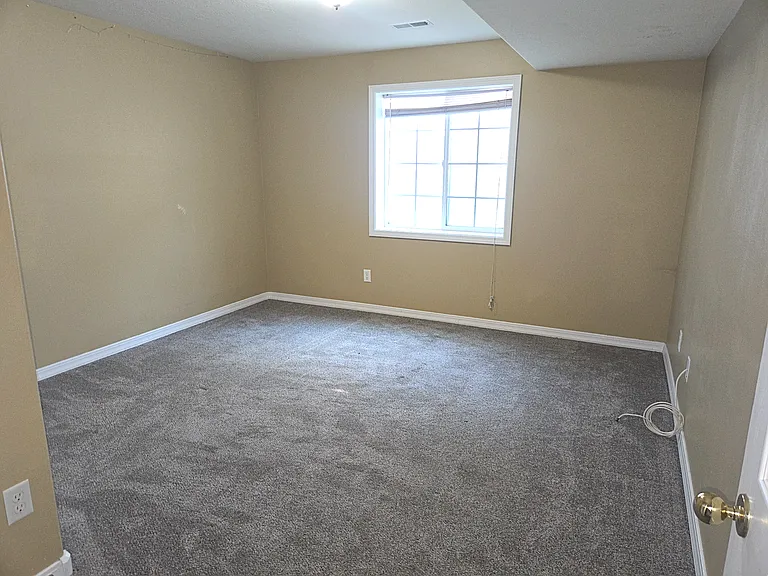 149 Leesburg Ln — Photo 18