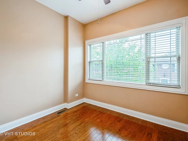 10428 S Walden Pkwy #B — Photo 13