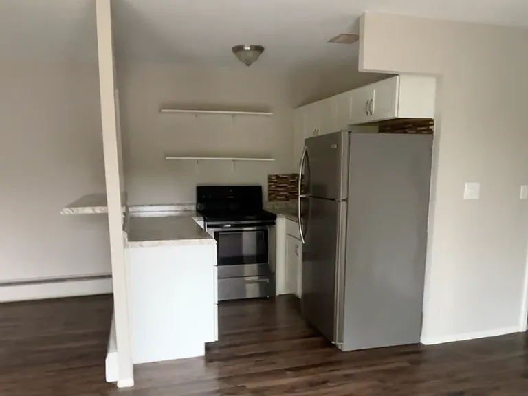 29655 Detroit Rd — Photo 3