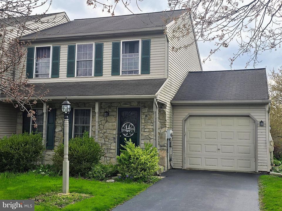 1st image of 4044 Green Park Dr