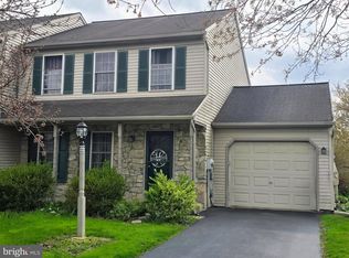 4044 Green Park Dr, Mount Joy, PA