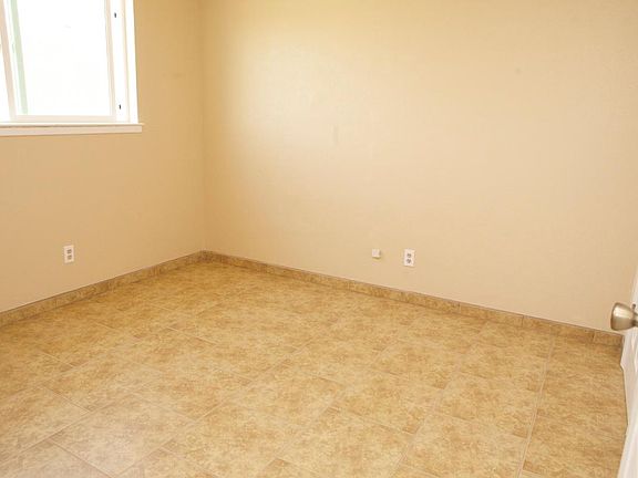 5th image of 200 Move In Credit 3209 Alta Monte Ave NE #3