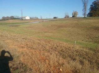Shirley Dr, Whitesburg, TN 37891
