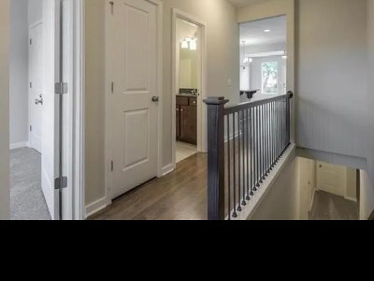 12908 W 93rd St — Photo 3