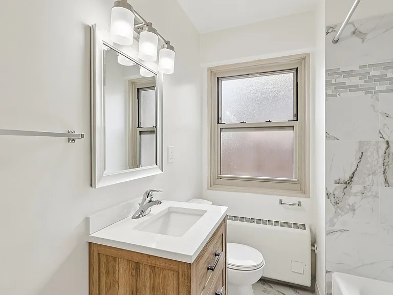 5630 N. Sheridan Rd. — Photo 7