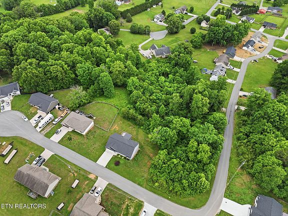 4th image of 198 Owen Moore Dr