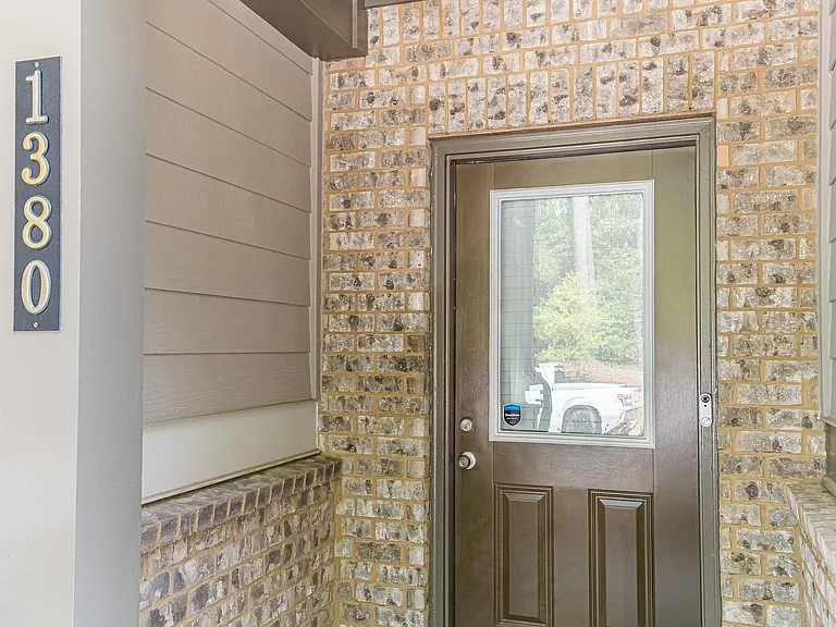 1380 Sugar Glen Ct — Photo 47