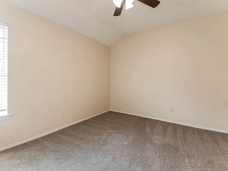1217 Brittany Way — Photo 10