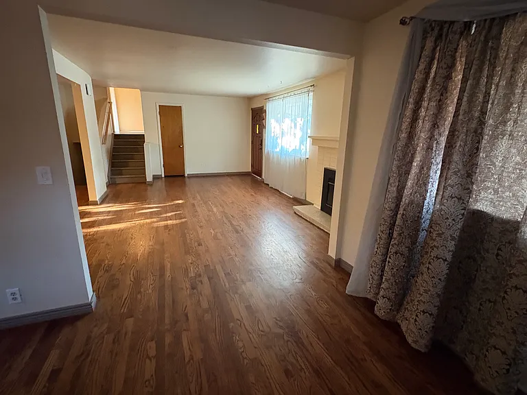 3013 S Ivan Way — Photo 3