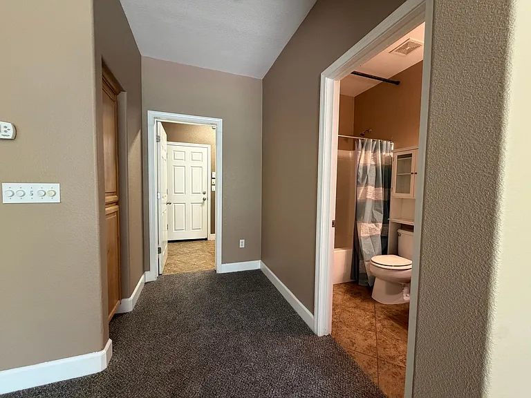 3122 Mowbray Way — Photo 30