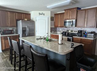 2054 Tyson Lake Dr, Jacksonville, FL 32221