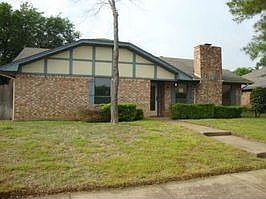 Home for Sale in Hickory Creek, Texas $119,000
