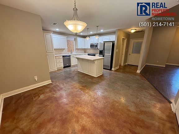 4th image of 1909 Reveille Cir