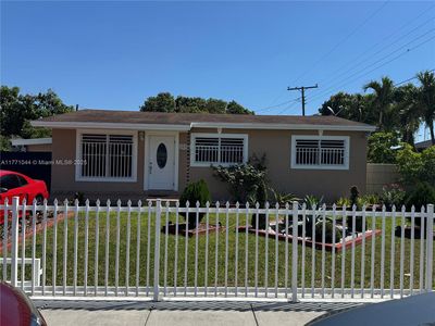 5665 E 7th Ave, Hialeah, FL, 33013