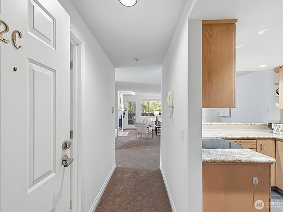 2nd image of 9320 NE Juanita Drive #2C