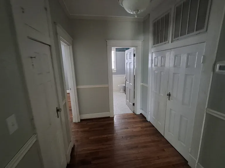 79 S Lafayette St — Photo 21