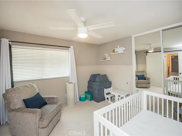 270 S Riverwood Cir — Photo 37