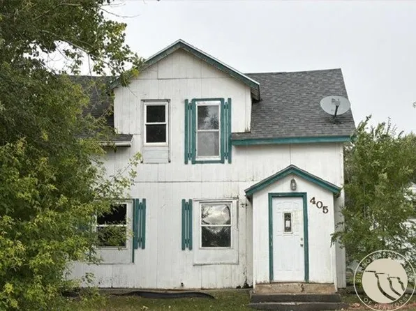 405 W 4th St, Fairview, MT 59221