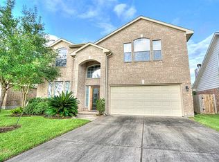 2203 Megellan Point Ln, Pearland, TX 77584