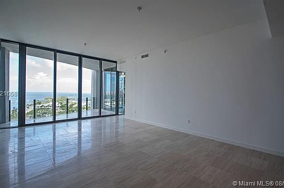 3rd image of 2821 S Bayshore Dr Unit 6B