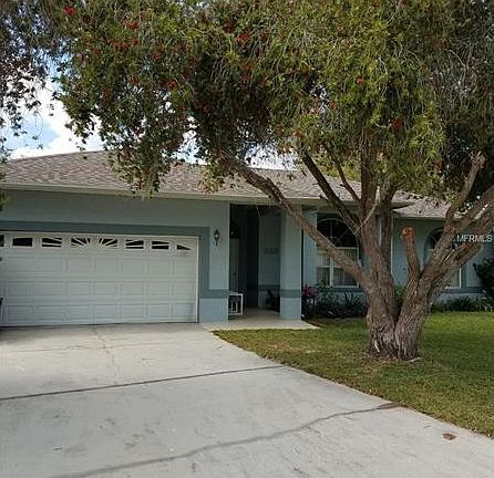 2nd image of 829 Blanc Ct