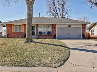 2140 Erin Pl, The Village, OK 73120