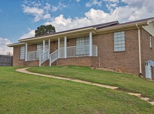 413 4th Ter, Pleasant Grove, AL 35127