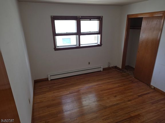 3rd image of 209 Ampere Pkwy Floor 2