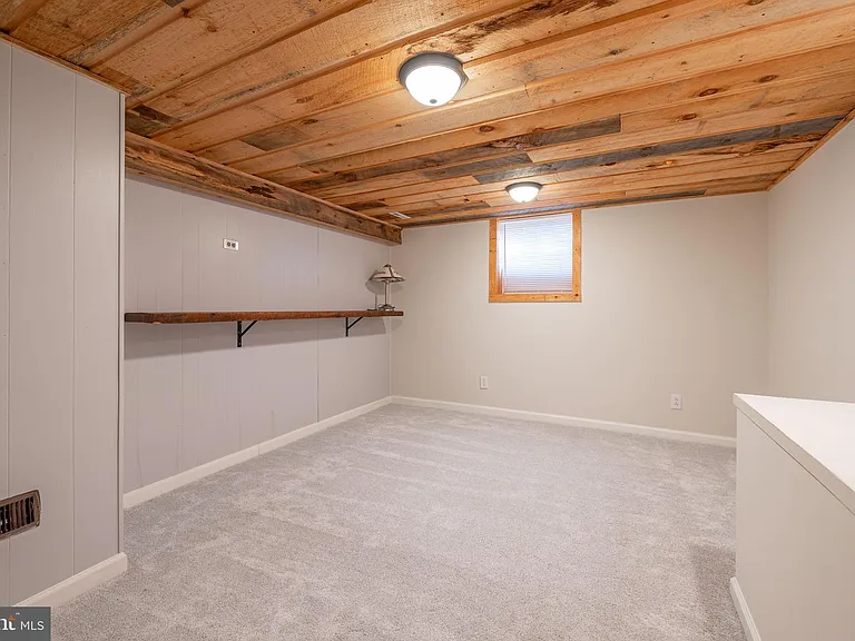 11419 Greenberry Rd — Photo 38