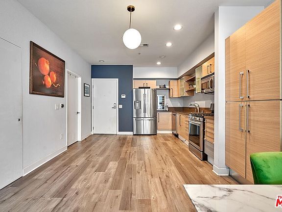 3rd image of 1234 Wilshire Blvd APT 520