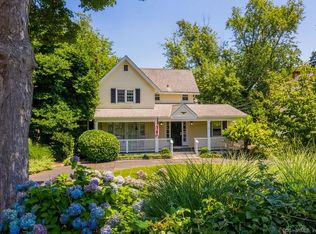 20 Shore Rd, Old Greenwich, CT 06870