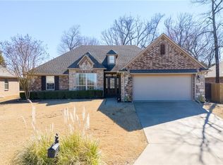 5512 Thomas Rd, Fort Smith, AR 72916