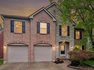 8592 Sunmont Dr, Cincinnati, OH 45255