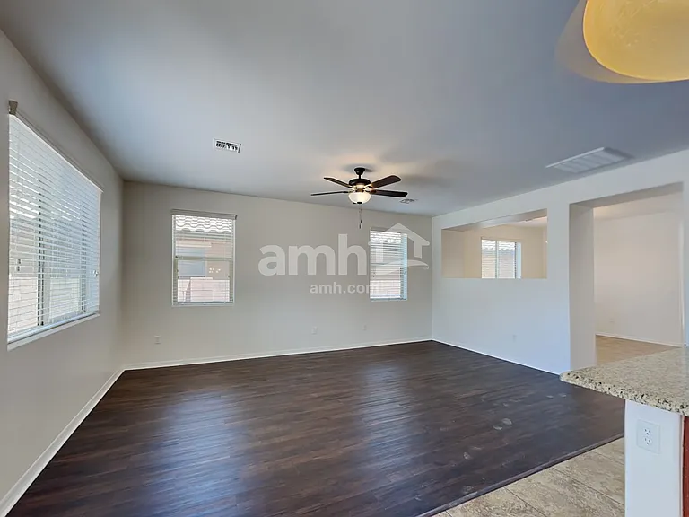 136 W Camino Fuste — Photo 5