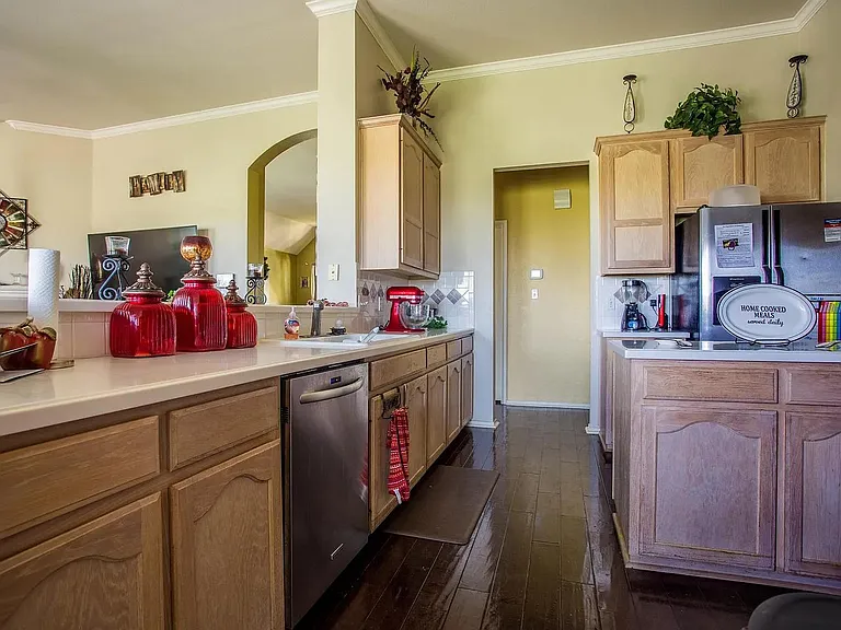 2713 Butler National Dr — Photo 15