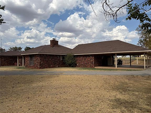 4th image of 10066 N 2263rd Rd